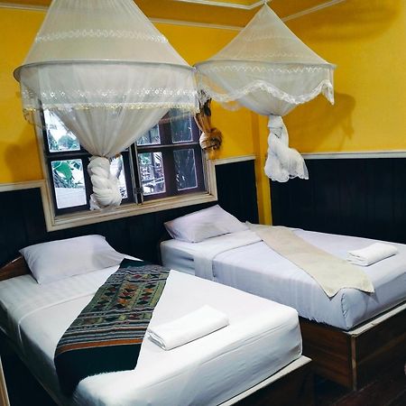 Pan Guest House Donkhone Ban Donsom Экстерьер фото